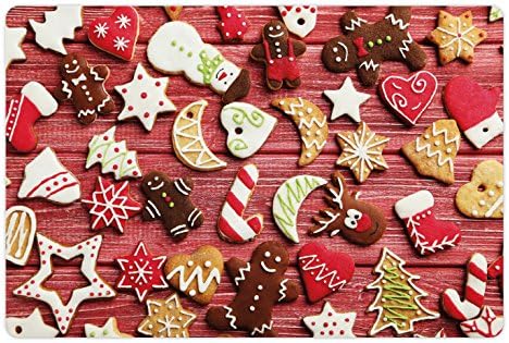 Ambesonne Gingerbread Man pet prostirka za hranu i vodu, raznolikost božićnih kolačića na drvenom stolu tradicionalne slatke poslastice,